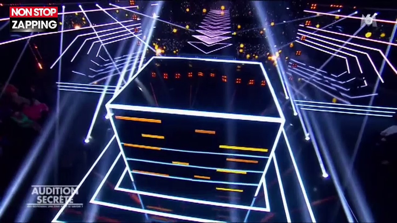 Audition secrète : un candidat se retrouve torse nu sur le plateau (vidéo)