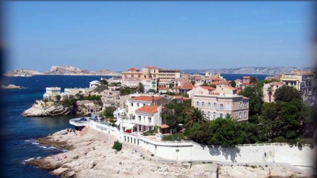 Méditerranée : baigneurs, attention aux requins !