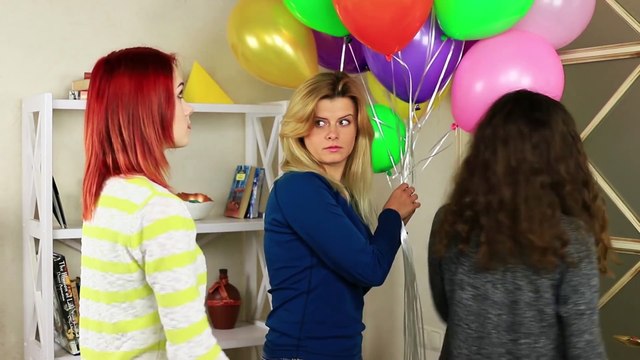 13 BLAGUES MARRANTES POUR LA ROUTINE MATINALE LA GUERRE DES BLAGUES | Troom Troom FR