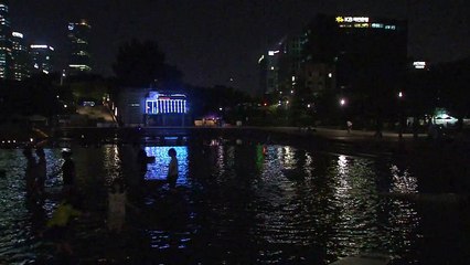 잠 못 이룬 첫 초열대야...피서 행렬 / YTN