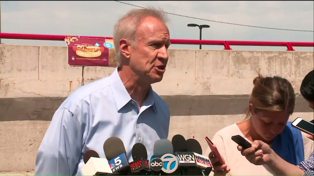 Illinois Lawmaker Resigns After Allegations He Posted Nude Photos of Ex-Girlfriend Online