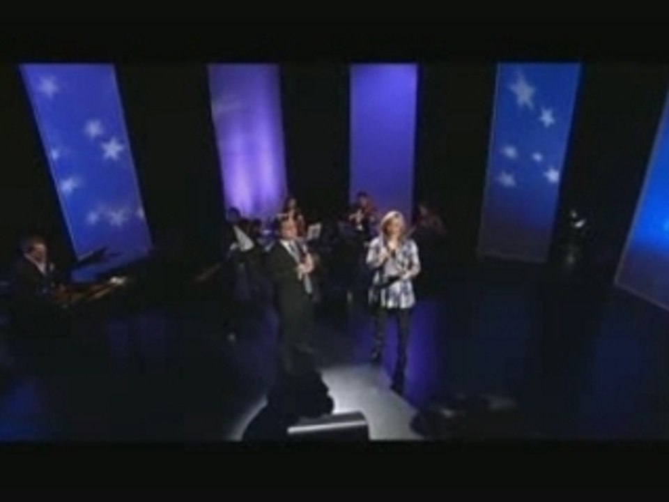 Paul Potts and Lesley Garrett - Silent Night