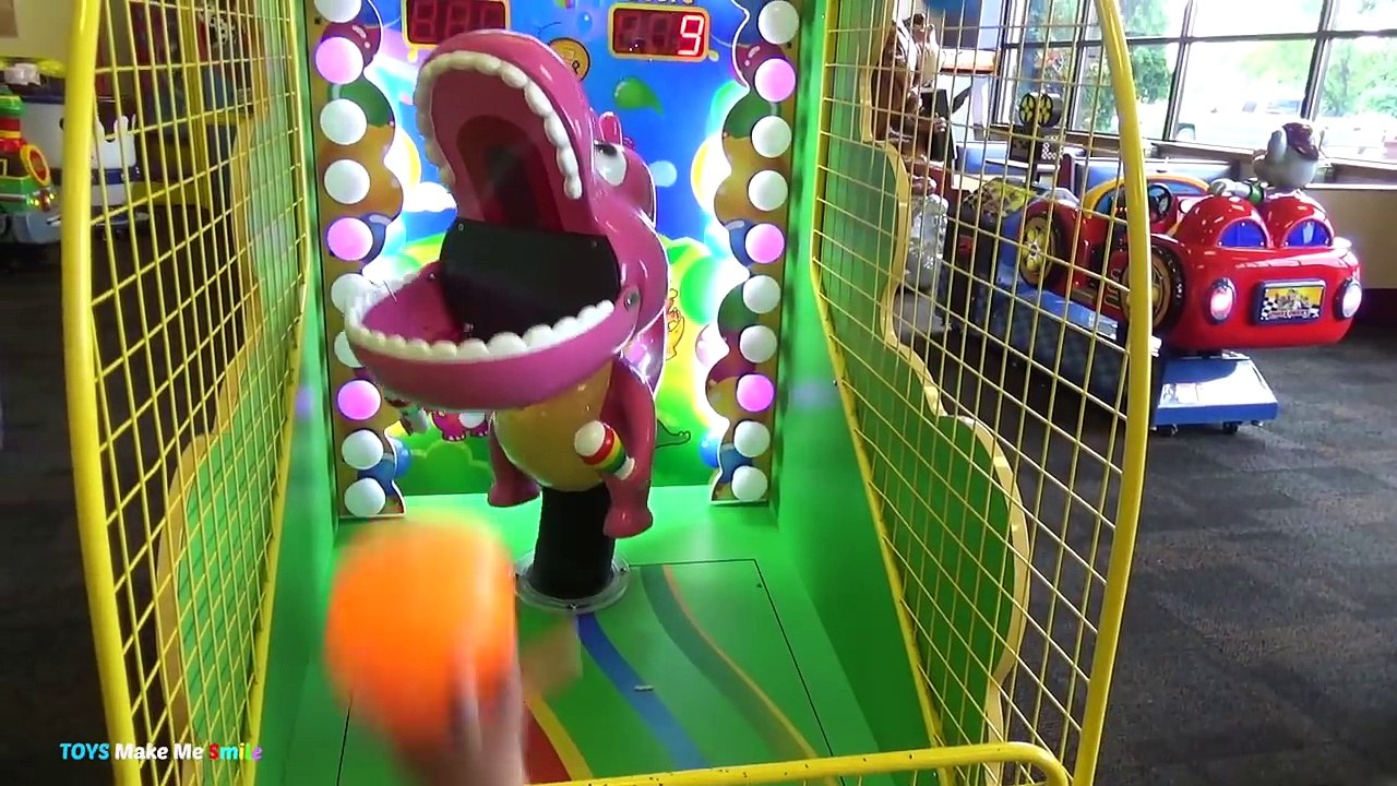 The Floor is Lava Challenge and Family Fun Time at Chuck E Cheese