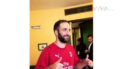 Beredar Video Gonzalo Higuain Berkostum AC Milan