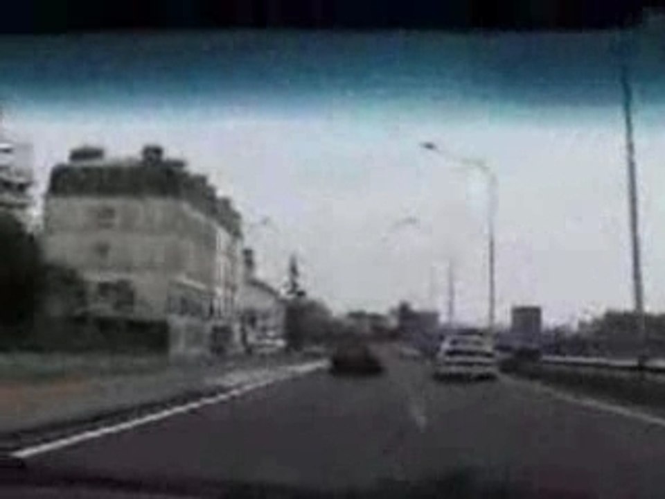 Ferrari race à Paris