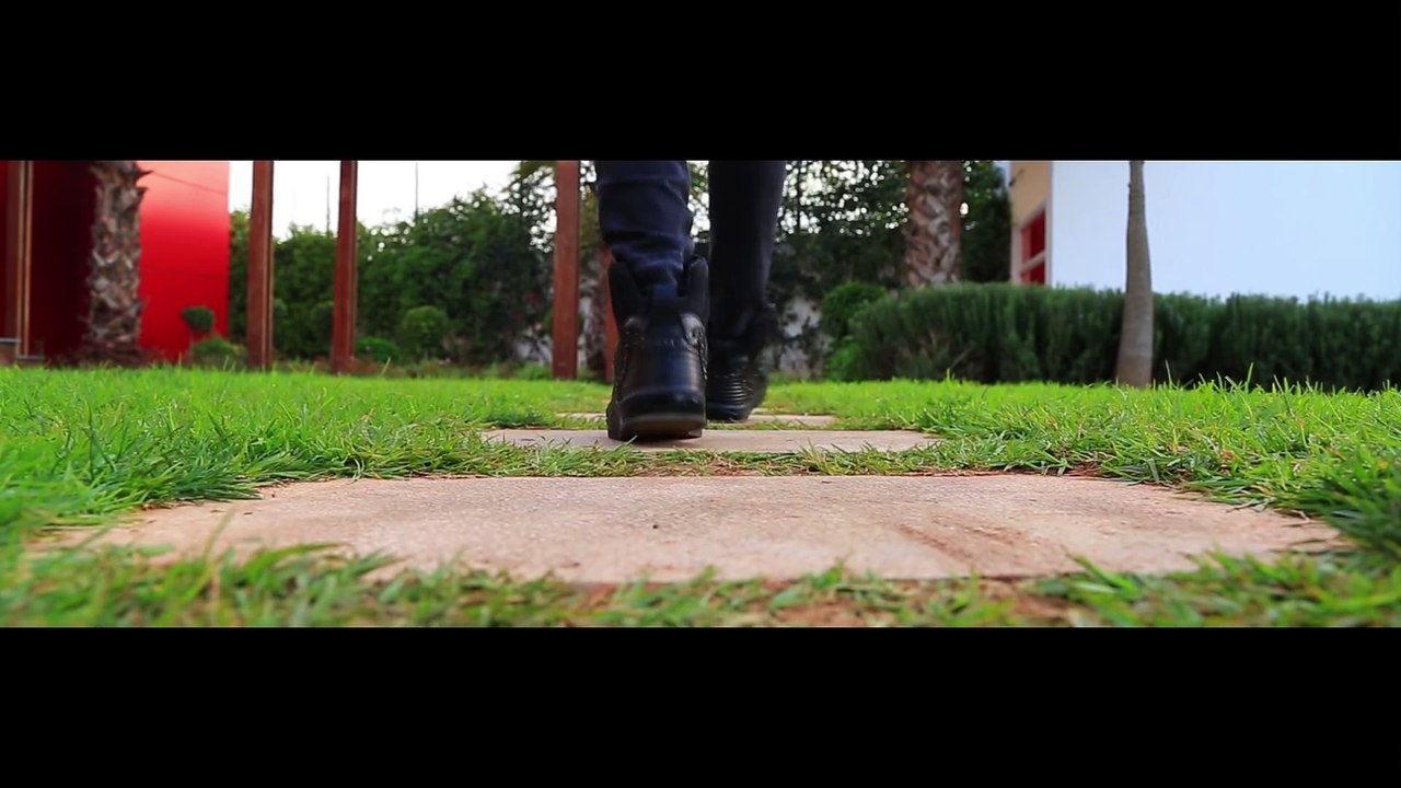 Ihab Amir - 2 Kelmat (Music Video Teaser) | (إيهاب أمير - 2 كلمات (برومو