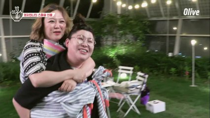 이불 하나로 이렇게 잘 놉니다ㅋㅋㅋ