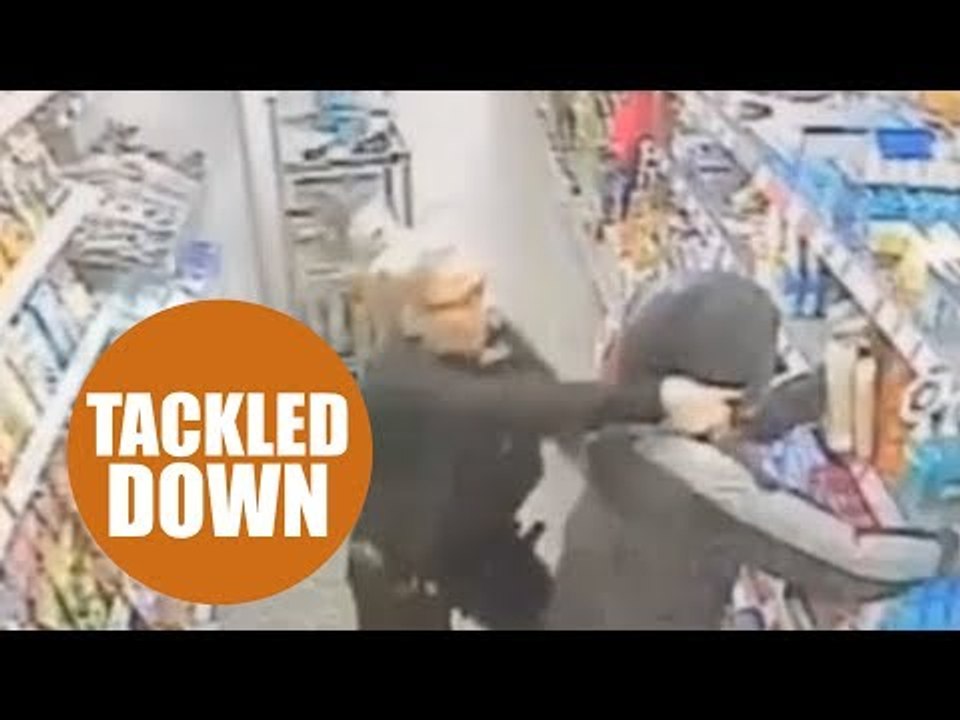 Brave moment student police officer foiled armed robbery after tackling thief