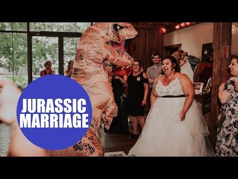 Dinosaur-loving couple throw epic Jurassic Park themed wedding