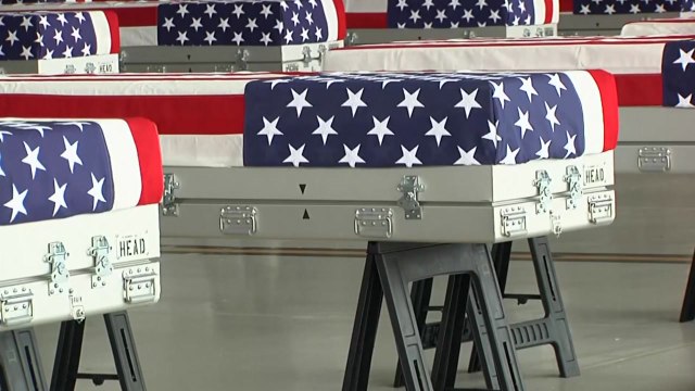 美, 유해 봉환식 거행...65년 만에 고국 품으로 / YTN