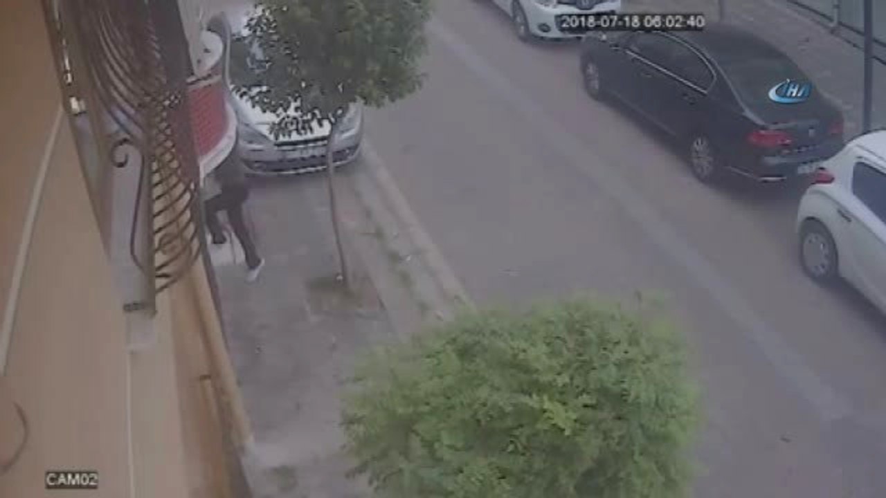 Polis, Firari Hırsızları 'Sanal Arkadaş' Tuzağı ile Yakaladı... O Anlar Kamerada