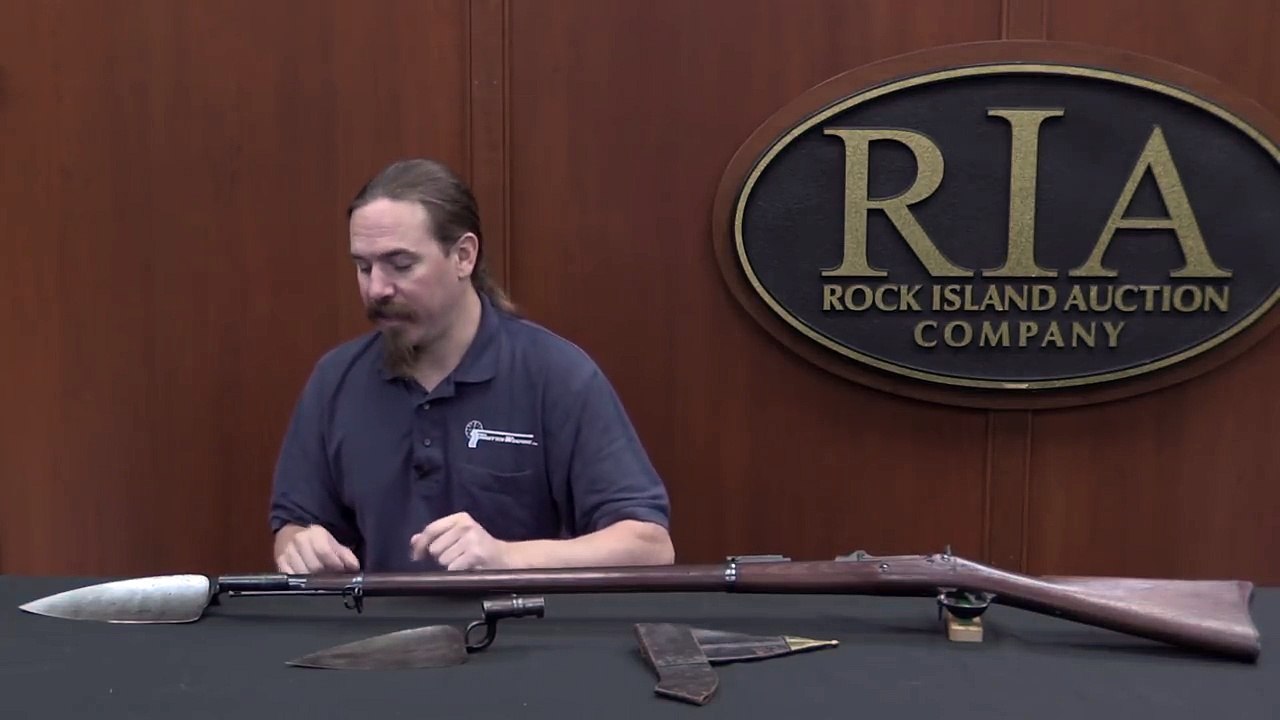 Forgotten Weapons - The Good Idea Fairy Strikes - American Trowel Bayonets