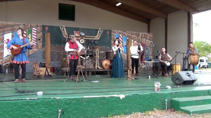 Brevard Renaissance Fair 2018 - Stary Olsa - Part 43 (Bransle Les Lavandieres)