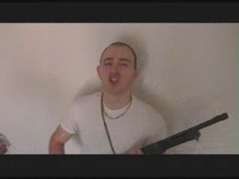 clip:Comme ca qu on vit raisko stego tazz