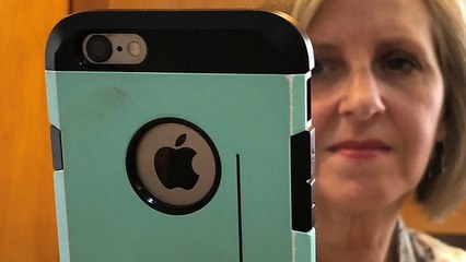 Apple bate recorde de um bilião de dólares em bolsa