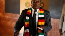 Präsident Mnangagwa bleibt wohl in Simbabwe an der Macht