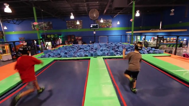 Parkour Trampoline Dodgeball NInjas
