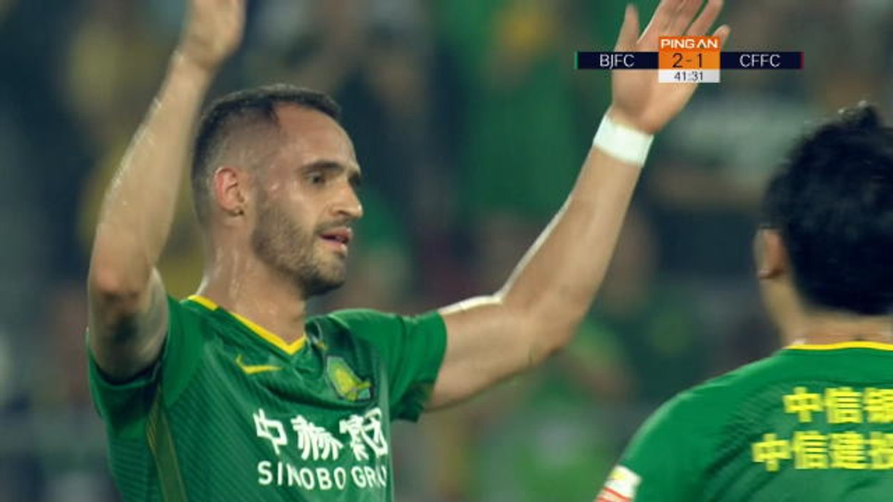 Chine - Le triplé de Soriano pour le leader Beijing Guoan