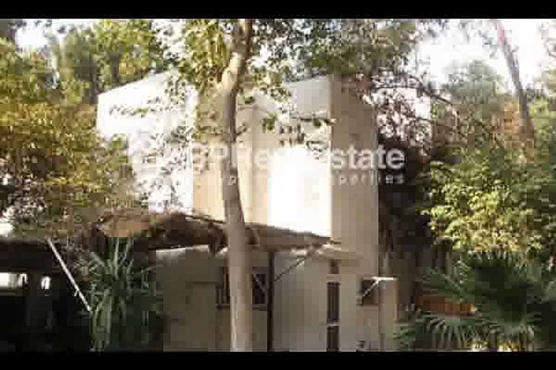 villa in sarayat Maadi for rent close to shopping Area