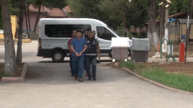 Fetö'nün Üst Düzey Yöneticilerine Darbe... Fetö'nün Üst Düzey Yöneticilerinin de Bulunduğu 5 Kişi...