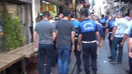 İstiklal Caddesinde 'masa - sandalye' operasyonu