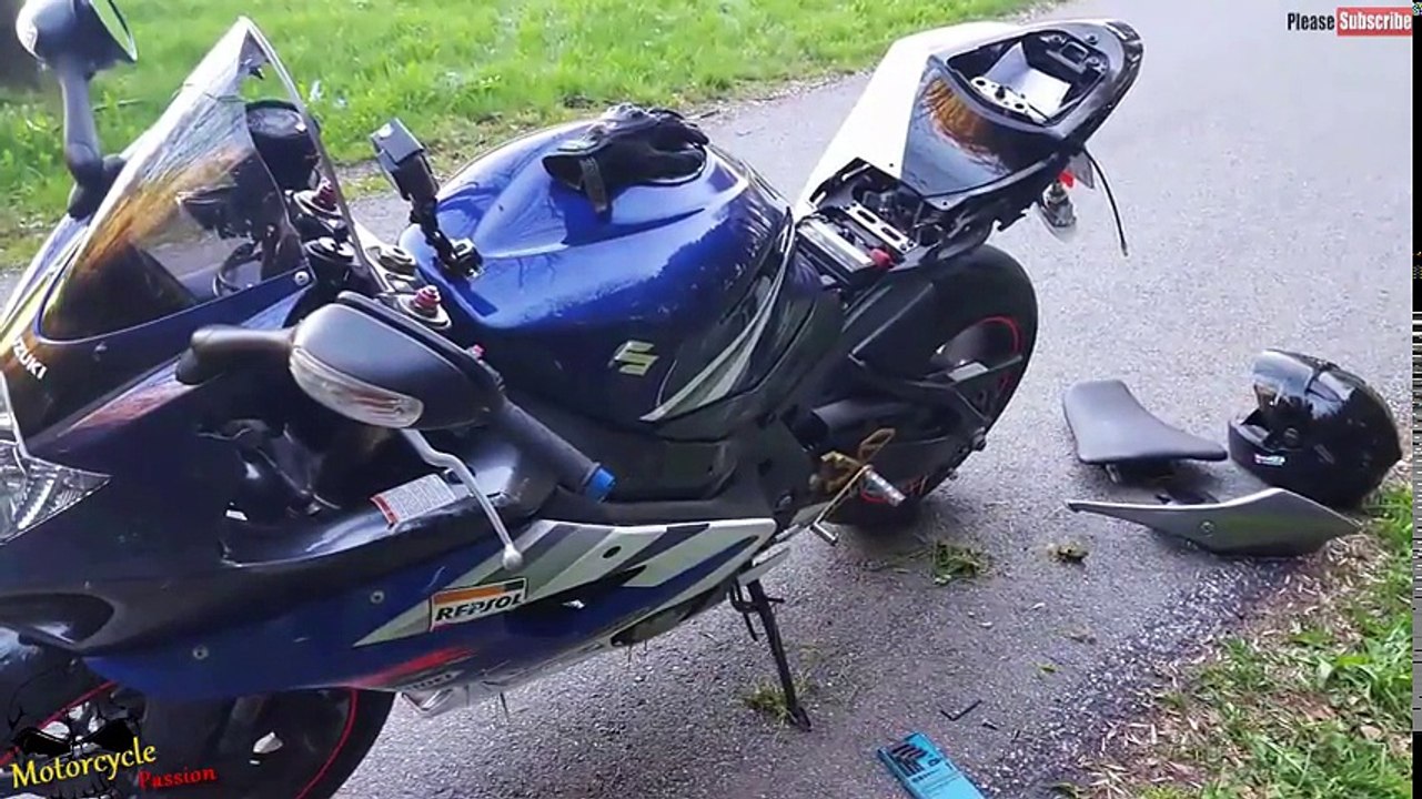 Motorcycle Crashes & Accidents 2016. Motorcycle Mishaps