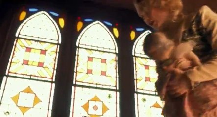 The Hotel Barclay S02  E02 The New Friend