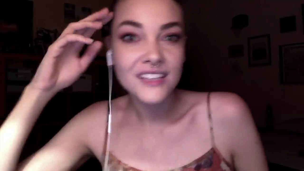 Complètement ruinée, l'ex-Miss Météo de Canal Plus Solweig Rediger-Lizlow lance un appel à l'aide - VIDEO