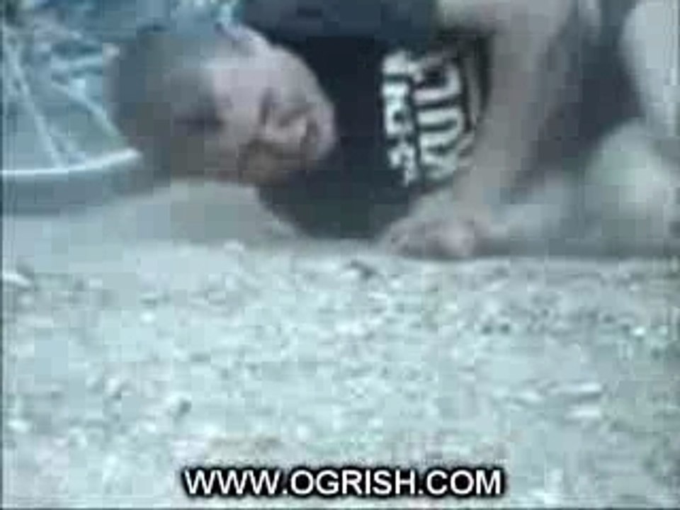 aie chute a velo Face A La Mort - - Chute En Bike