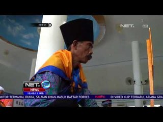 Скачать видео: Gaya Unik Calon Jemaah Haji Indonesia #NETHaji2018-NET12