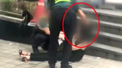 [단독] 경찰청장 '여성범죄 총력 대응' 다짐한 날...여성 머리채 잡고 흔든 경찰 / YTN