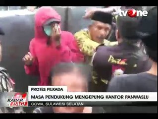 Kepung Kantor Panwaslu Gowa, Massa Dibubarkan Paksa Polisi