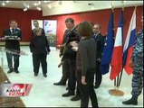 Aksi Solidaritas, Rusia Serahkan Anak Anjing untuk Prancis