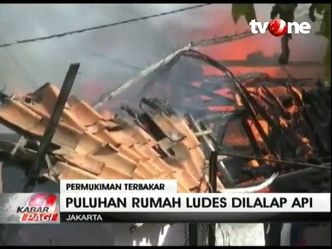 Kebakaran Hanguskan Puluhan Rumah di Pulogadung