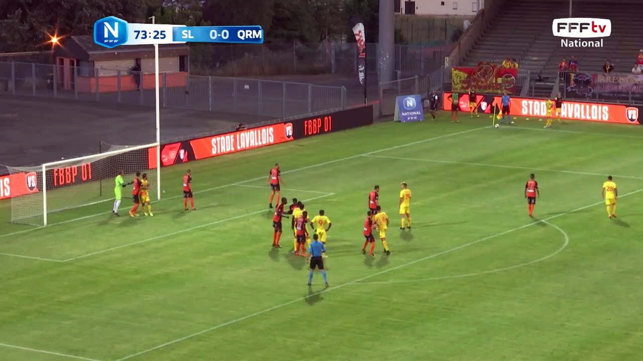 Belle tête de TOUSSAINT sur ce corner!