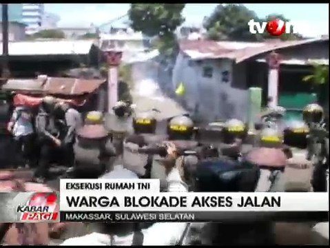 Eksekusi Rumah TNI, Warga Bentrok dengan Polisi
