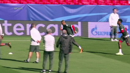 El Barcelona hizo oficial el fichaje de Arturo Vidal