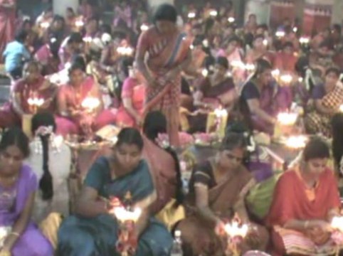 1008 குத்துவிளக்கு பூஜை