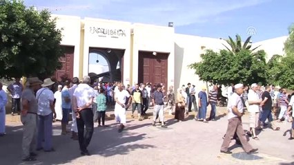 Tunus'ta "Mirasta Eşitlik" Karşıtı Protesto