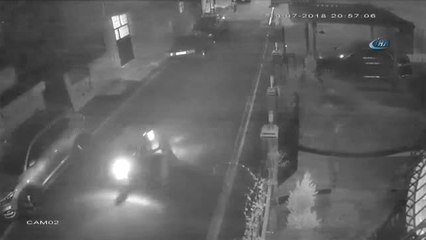 76 Yaşındaki Kadına Cinsel Tacizde Bulundu, Kendisini Kadının Engelli Kızının Çağırdığını Söyledi