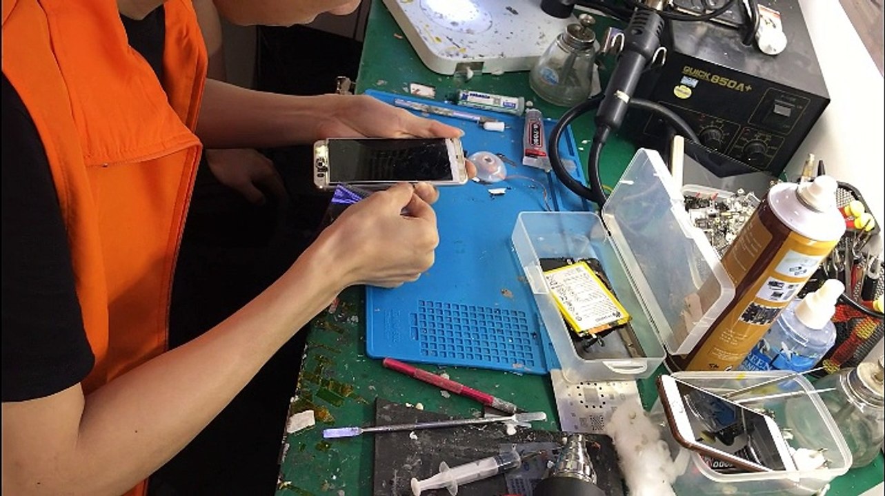 how to replace mobile touch screen