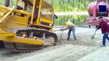 World's Amazing Heavy Equipment and Excavator Bulldozer Stuck in Mud