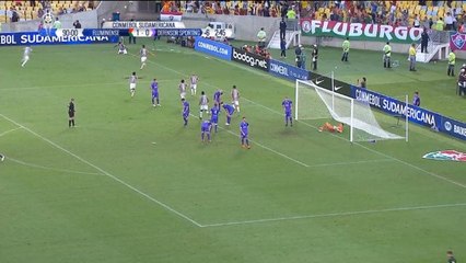Brésil - Le sublime corner direct de Sornoza pour Fluminense