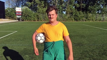 KAN SPØRG CASPER SPILLE FODBOLD?