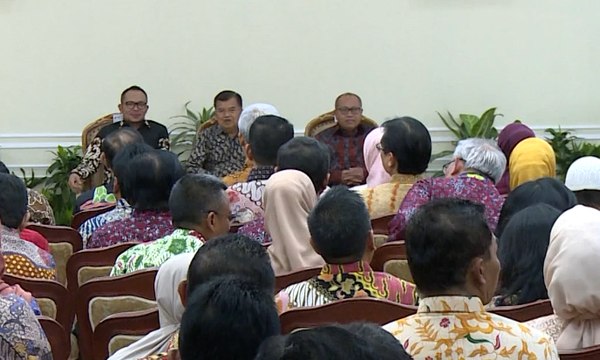 Wapres JK Serahkan Parinatra Award dari BPJS Ketenagakerjaan