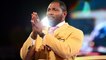 Ray Lewis breaks into tears after receiving gold jacket