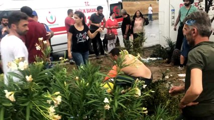 Akhisar’da otobüs devrildi 1 ölü 41 yaralı