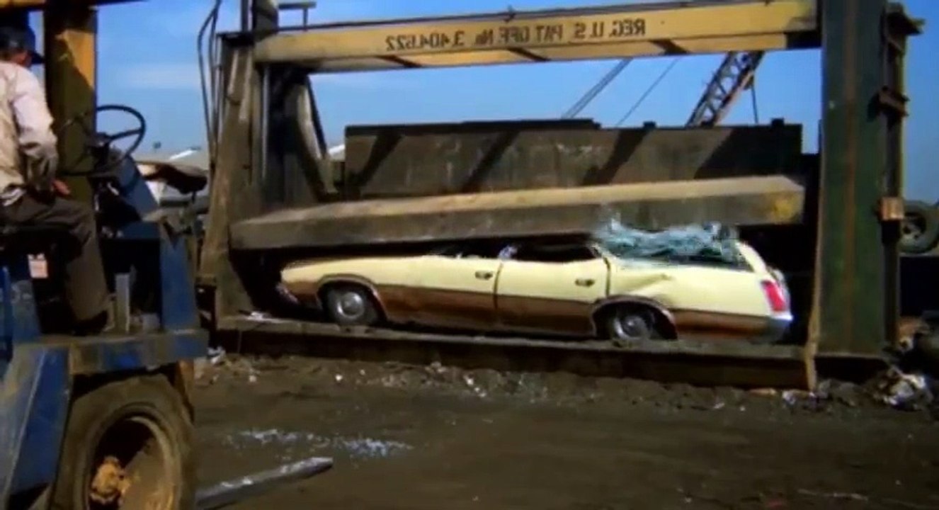 How Hard Can It Be S01 - Ep02 DIY Robo-Sub HD Watch