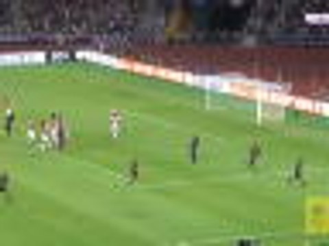 Di Maria curls in brilliant free-kick for PSG