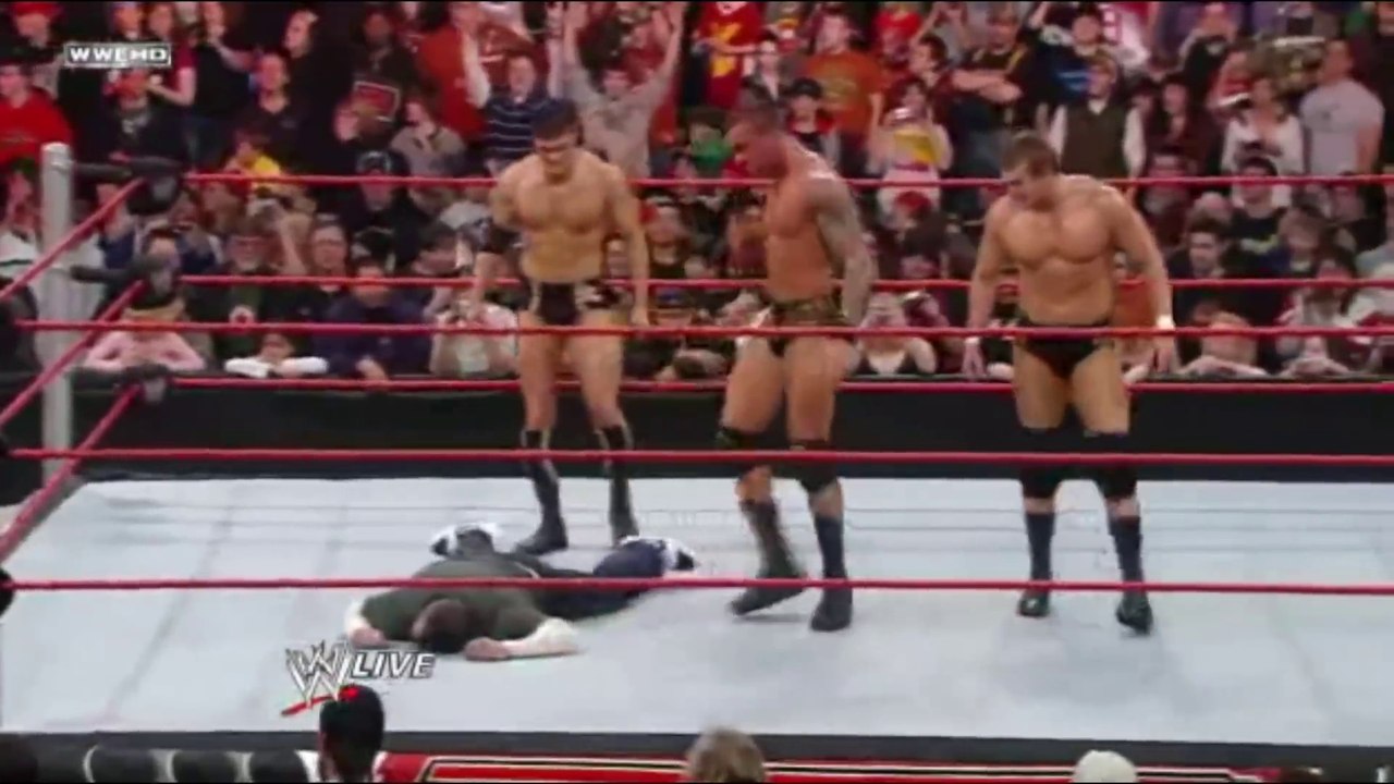 The crazy moment !!! Snake Randy Orton dares and beats the daughter of WWE director Stephanie McMan by RKO! And revenge اللحظة المجنونة !!! الأفعى راندي اورتن يتجرأ ويضرب بنت مدير WWE ستيفاني مكمان بـ RKO ! والانتقام by wwe entertainment